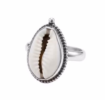 Silverring med snäcka Cowrie