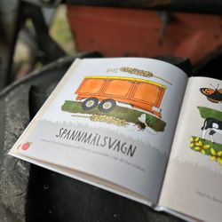 Pekbok Upptäck bondgårdens maskiner och redskap av Eplaros