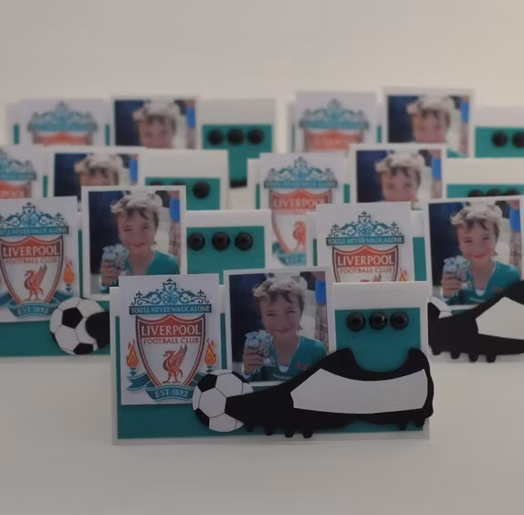 Personal place cards with images/ Personlig bordkort med bilde