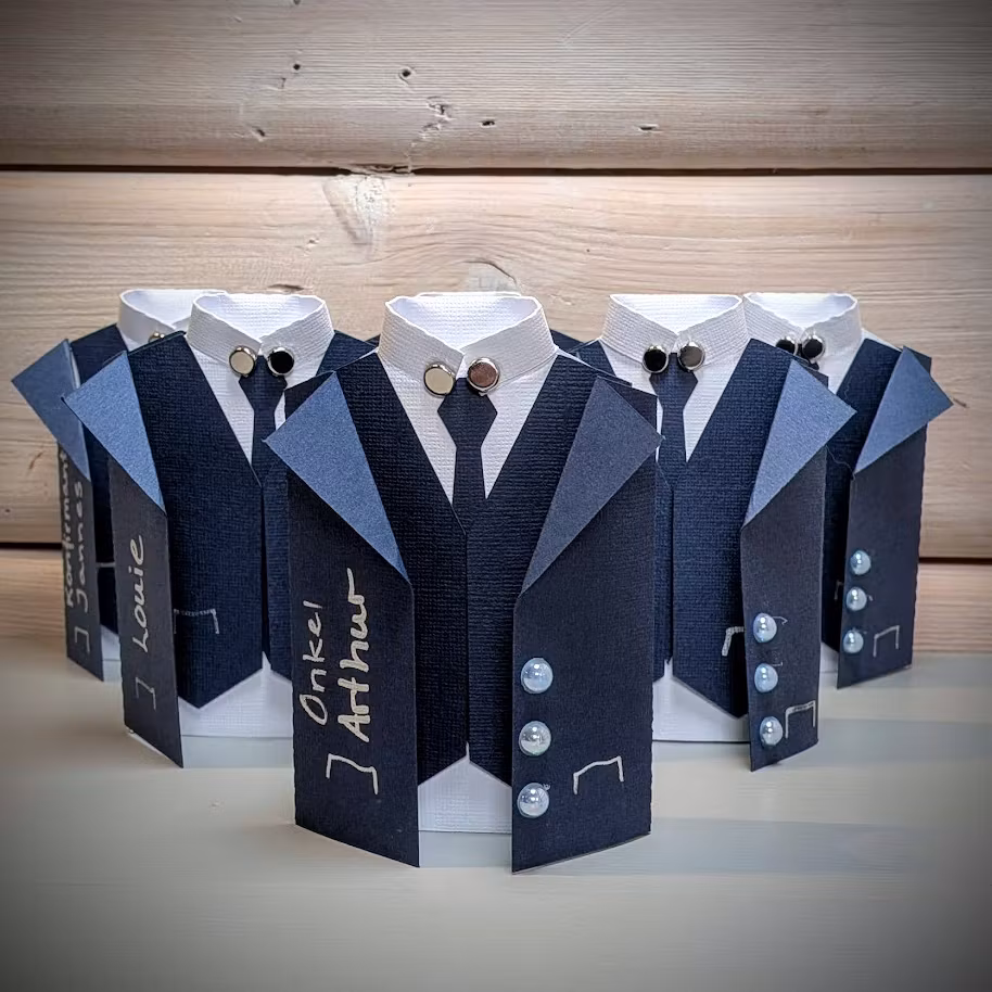 More complicated place cards/ Mer kompliserte bordkort