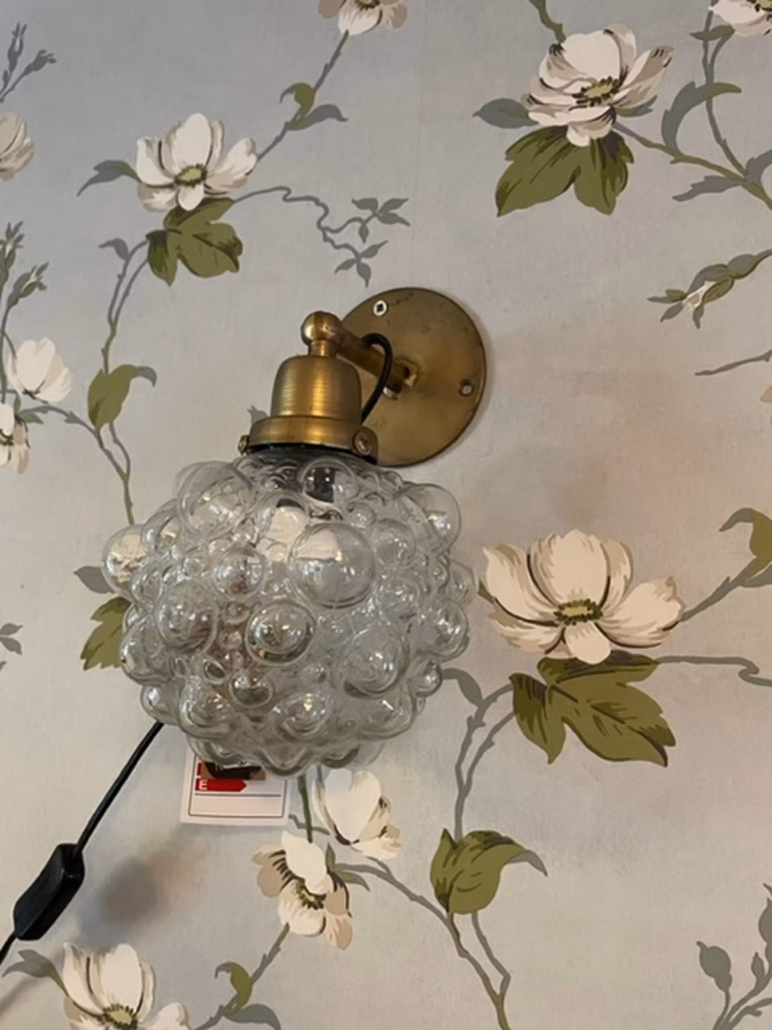 Vägglampa, glas