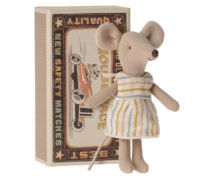 Big sister mouse i tändsticksask