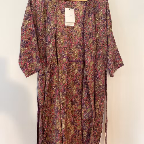 Kimono - Paisleymönstrad