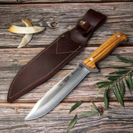 Cudeman Apache bowiekniv 19,5 cm blad – olivträ, MoVa-stål & läderslida