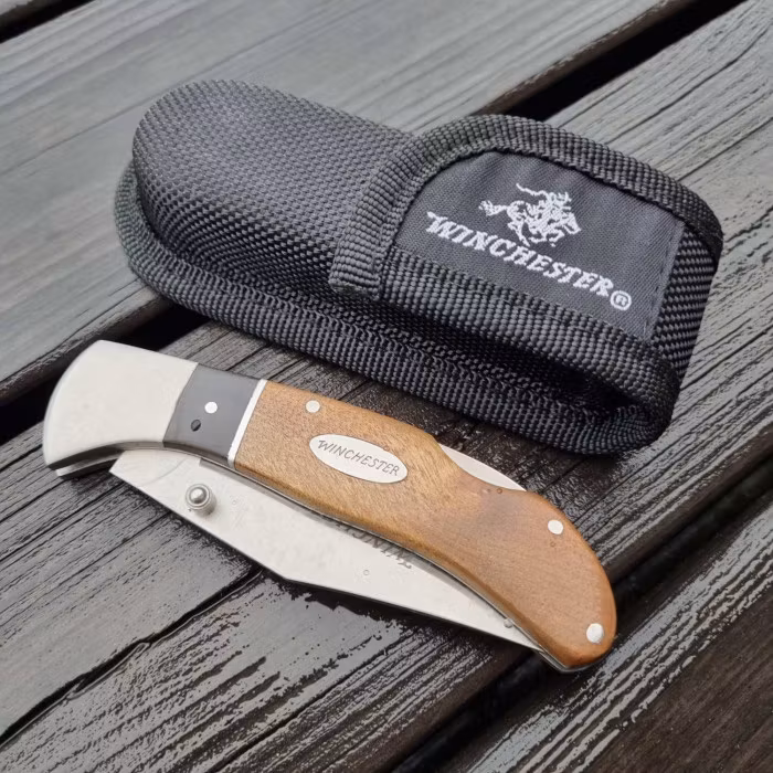 Billig Fällkniv Winchester för jakt och fritid