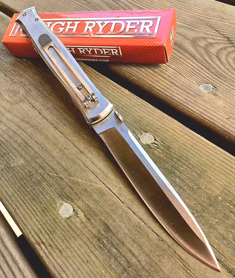 EDC-kniv helt i rostfritt stål – slitstark effektiv & enkel att bära med sig