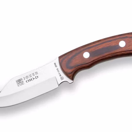 Joker Skinner jaktkniv bäst för jakt och slakt med buk öppnare.