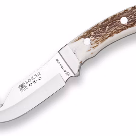 Joker Skinner jaktkniv bäst för jakt och slakt med buk öppnare.