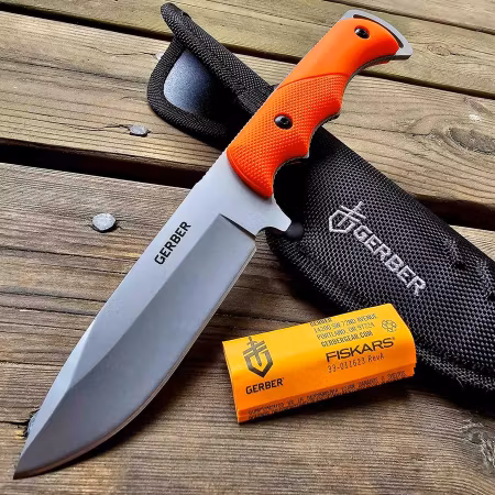 Gerber Freeman Guide Orange – Den perfekta jaktkniven för äventyr i naturen