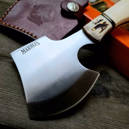 Liten Outdoor-yxa i Rostfritt Stål med Benhandtag – Marbles | Jaktgiganten