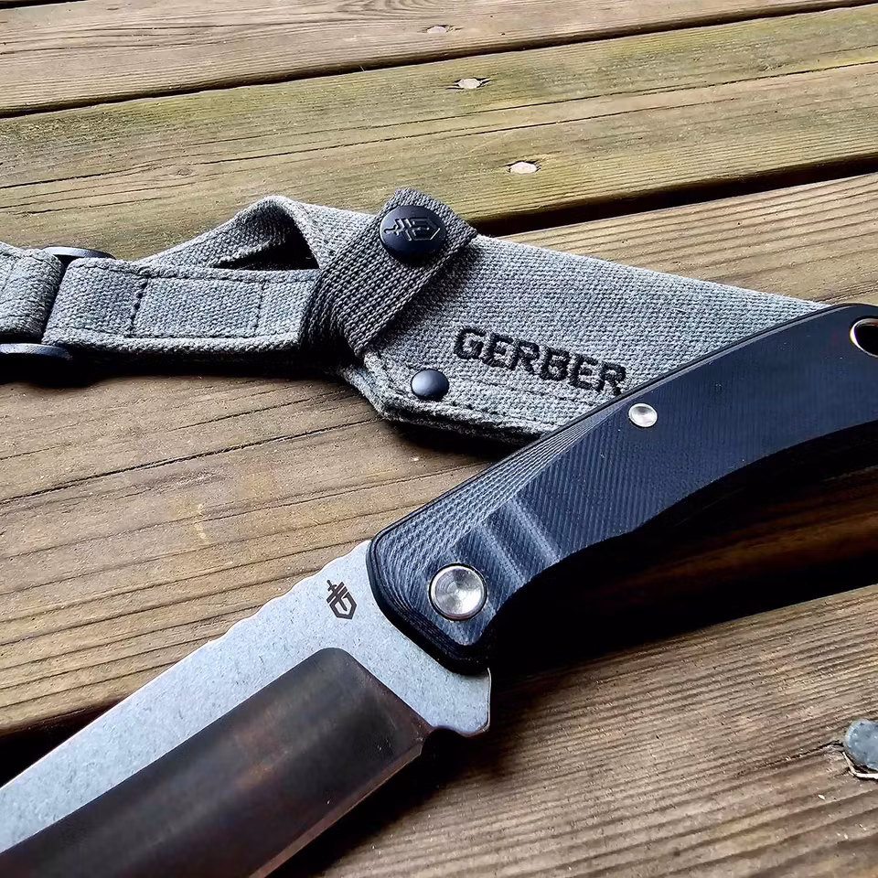 Gerber Downwind Drop Point grey.