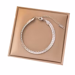 Stilrent silverfärgat armband i rostfritt stål 4,5 mm (16–20 cm)