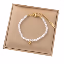 Elegant pärlarmband med gulddetalj 16–21 cm