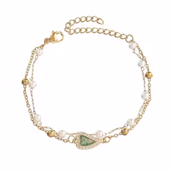 Armband med grönt hjärta & pärlor