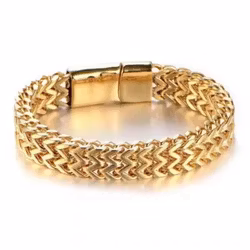Guldigt armband med magnetlås