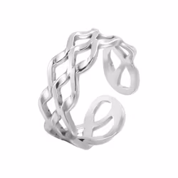 Silverfärgad ring med flätad design