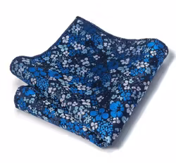 Blommig näsduk i blå toner
