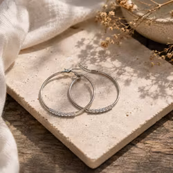 Elegant silvercreoler med 40 mm diameter