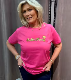 Cerise/guld Bubbelfredag T-shirt