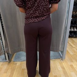 Vinröda stretchiga byxor