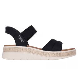 Svarta slip-ins sandaler