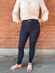 Mörkblå skinny jeans
