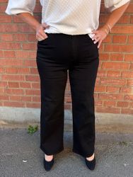 Svarta regular fit jeans