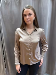 Beige satinskjorta