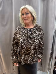 Leopard volangblus