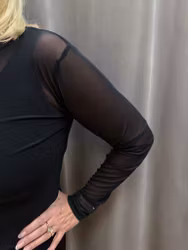 Svart mesh tröja