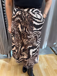 Mönstrad midikjol med djurprint