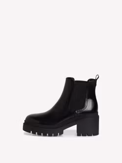 Chelsea boots