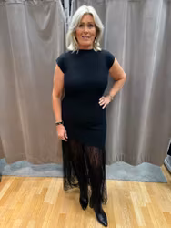 Svart klänning med spets