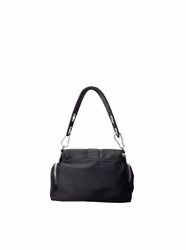 Svart crossover väska