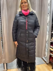 Lång vinterjacka med huva