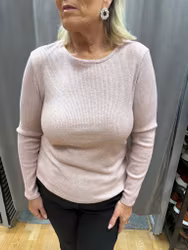 Ljusrosa glittrig ribbad topp