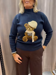 Marinblå nalletröja