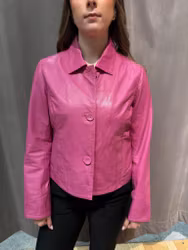 Ceriserosa skinnjacka