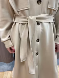 Beige mjuk kappa