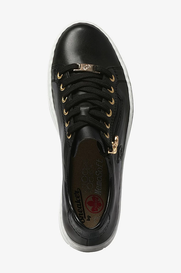 Svarta sneakers i skinn