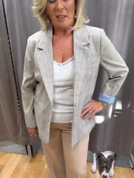 Beige rutig kavaj med ljusblått foder