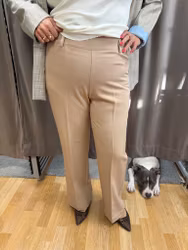 Beige kostymbyxa med resår i midjan