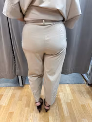 Kitt färgade superstretch barrel byxa