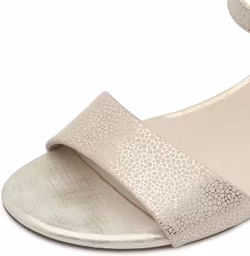 Beige sandaletter med guldmetallic mönster