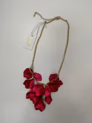 Halsband med cerise metallic löv