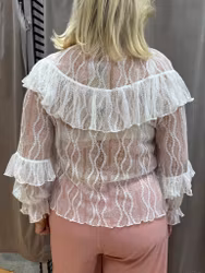 Transparent vit spetsblus med volanger