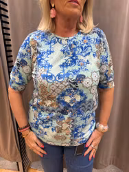 Turkos mönstrad t-shirt