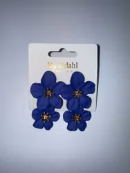 Örhängen blå dubbla blommor