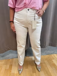 Vita hellånga raka jeans