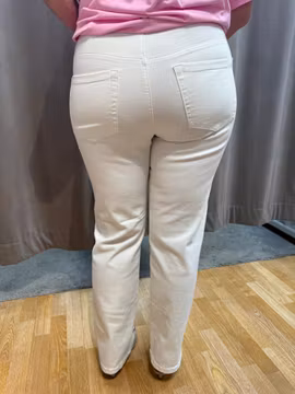 Vita hellånga raka jeans